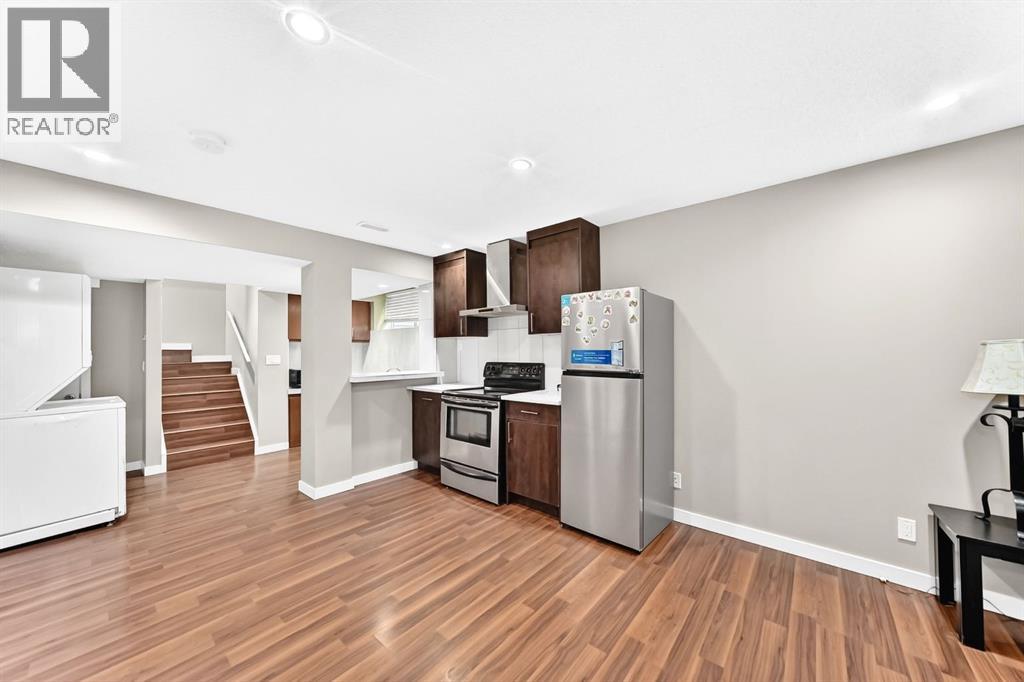 277 Saddlecrest Way NE - 35
