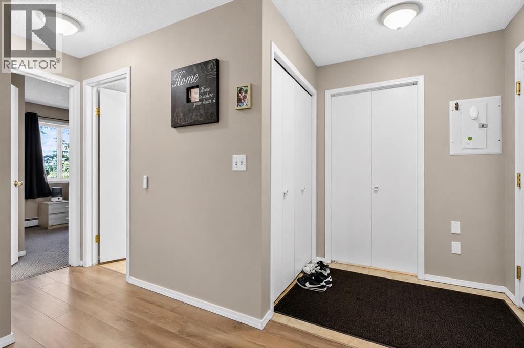#424 1717 60 Street SE - 4