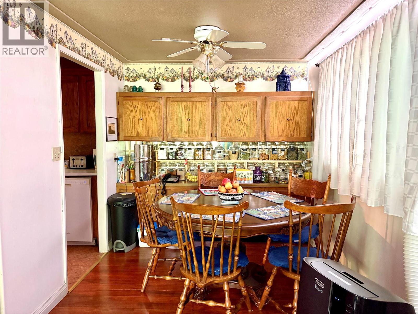 2186 Crestview Crescent - 9
