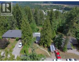 2186 Crestview Crescent, Castlegar, BC V1N3B3 Photo 48