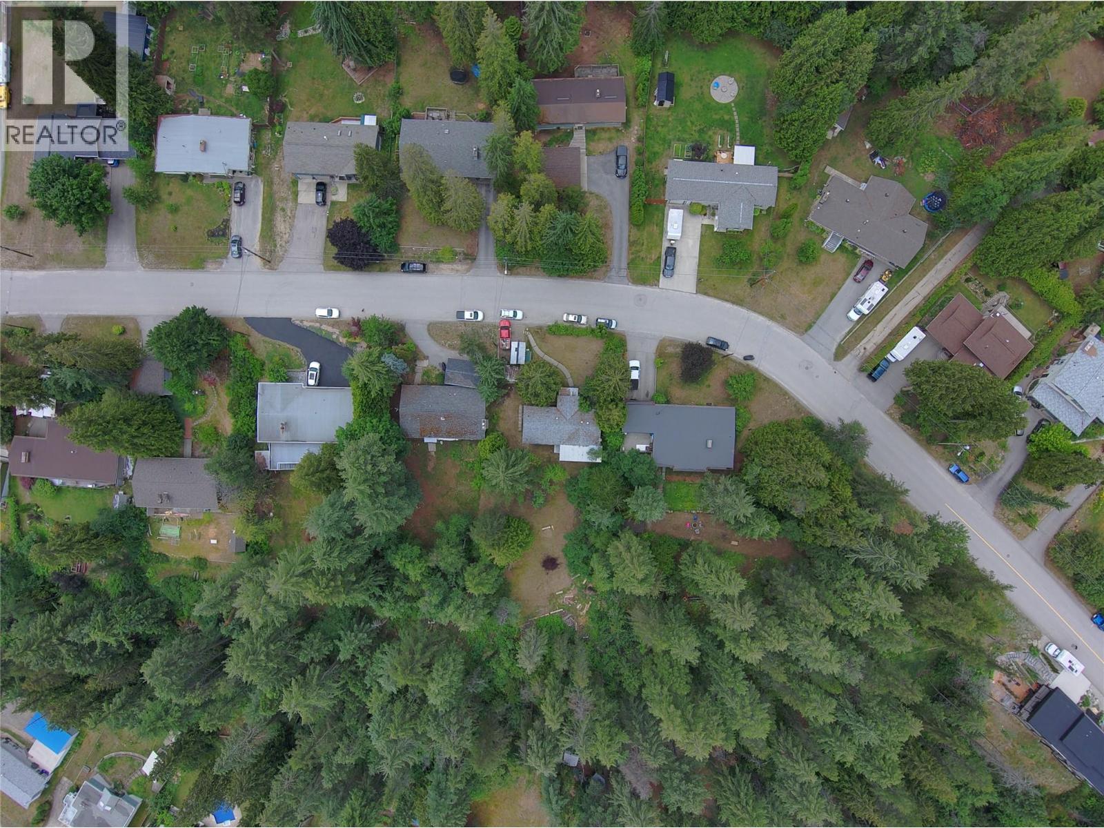 2186 Crestview Crescent - 52