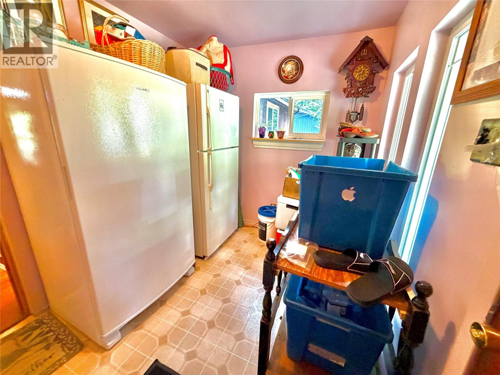 2186 Crestview Crescent - 28