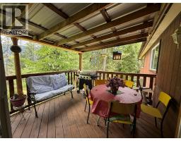 Full bathroom - 2186 Crestview Crescent, Castlegar, BC V1N3B3 Photo 8