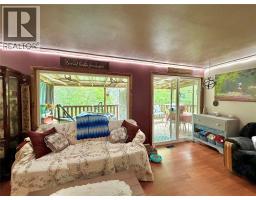 2186 Crestview Crescent, Castlegar, BC V1N3B3 Photo 44