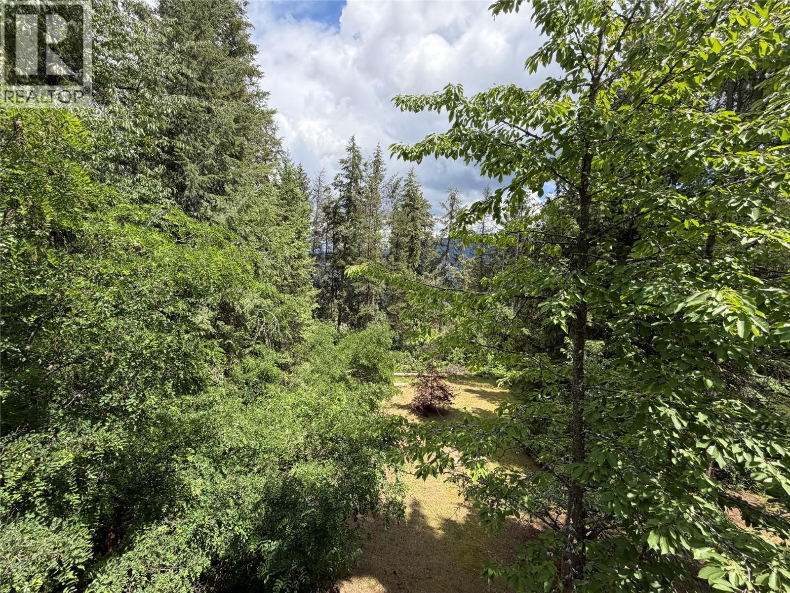 2186 Crestview Crescent - 5