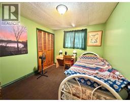 2186 Crestview Crescent, Castlegar, BC V1N3B3 Photo 20