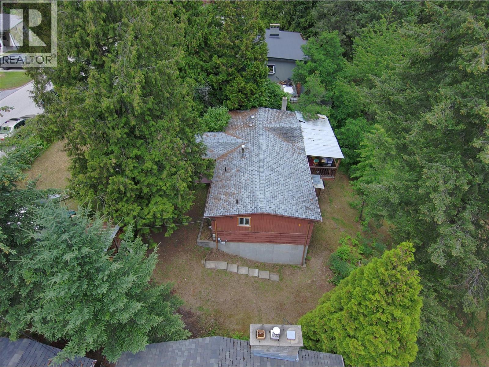 2186 Crestview Crescent - 6