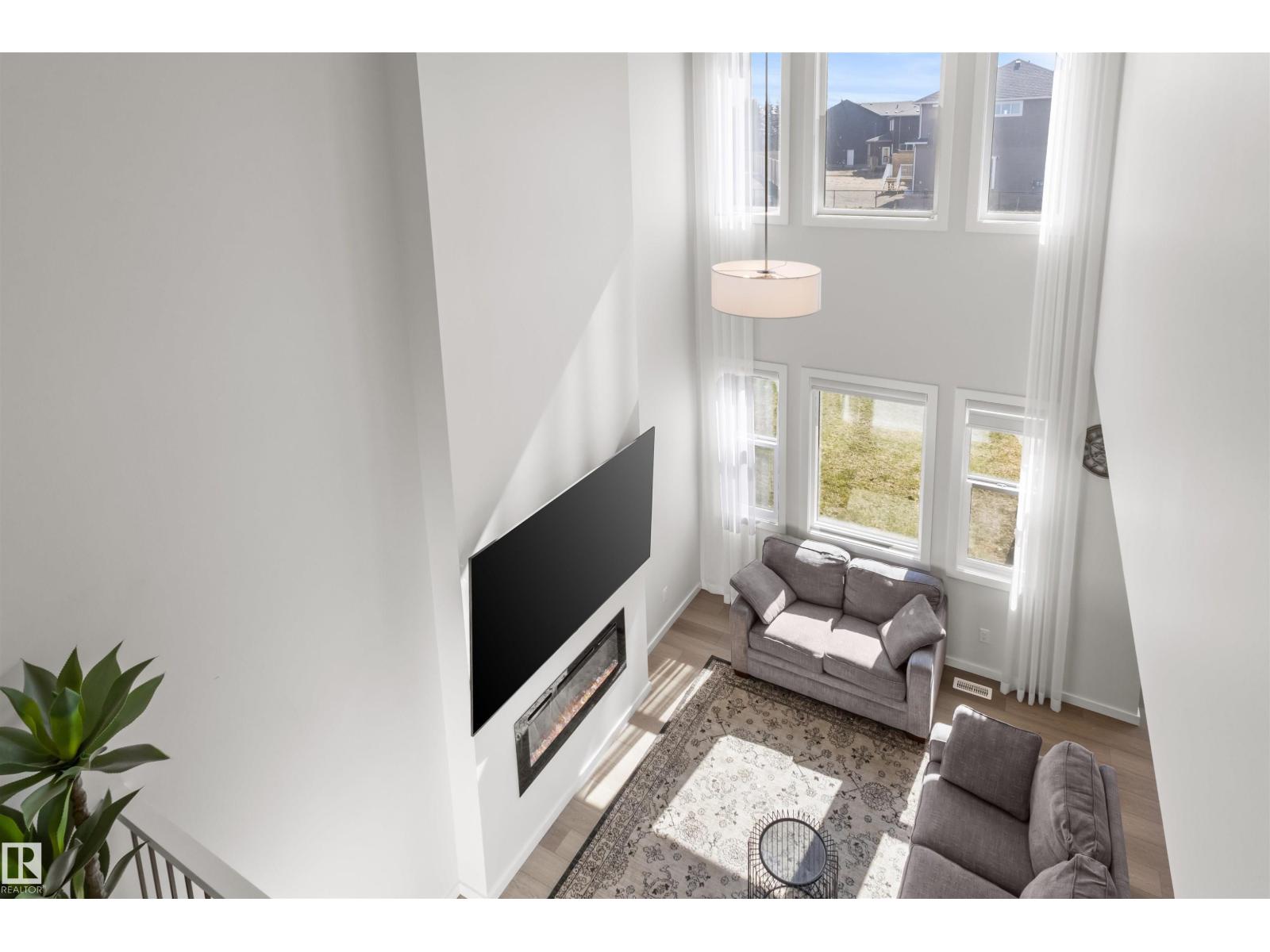 1471 PLUM CI SW - 8