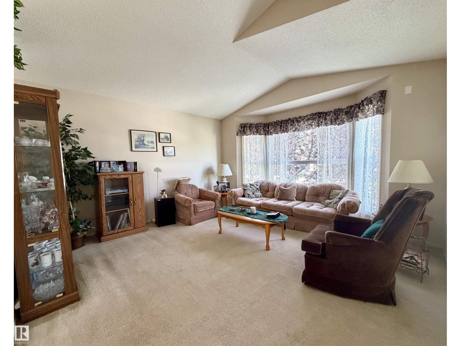 14839 47 ST NW - 7