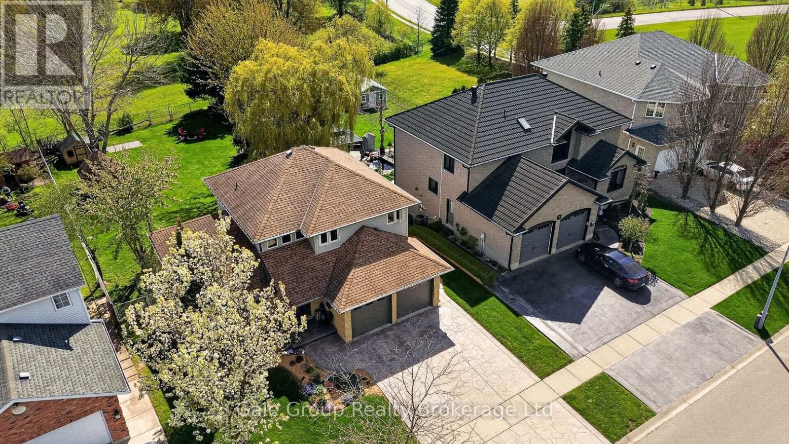 89 LINDSAY ROAD - Image 3