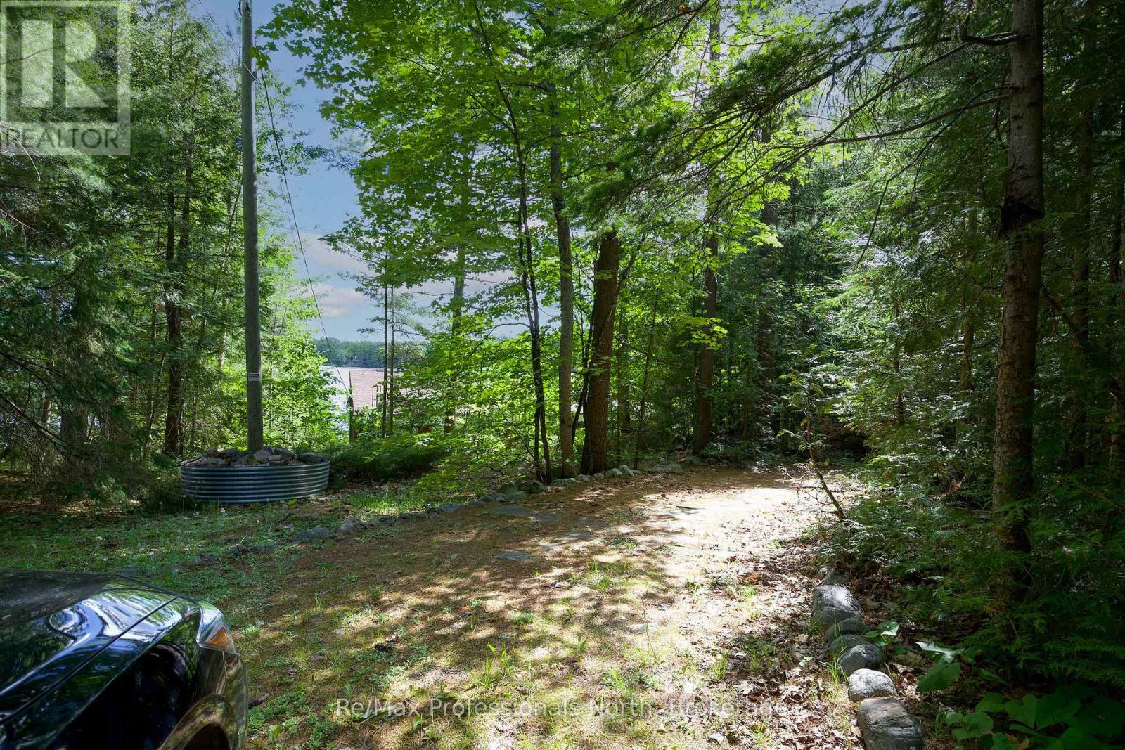 673 PENINSULA ROAD W - 6