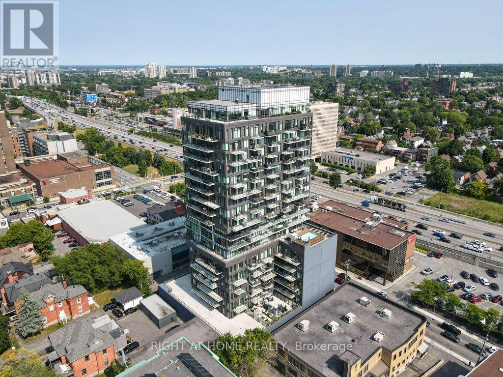 #310 203 CATHERINE STREET - 1