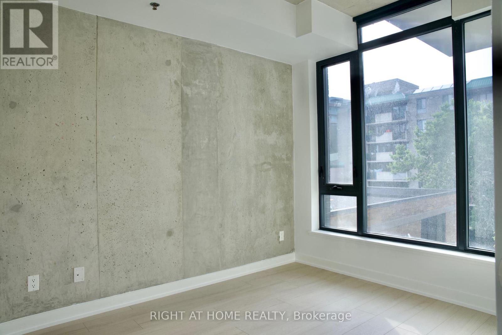#310 203 CATHERINE STREET - 14