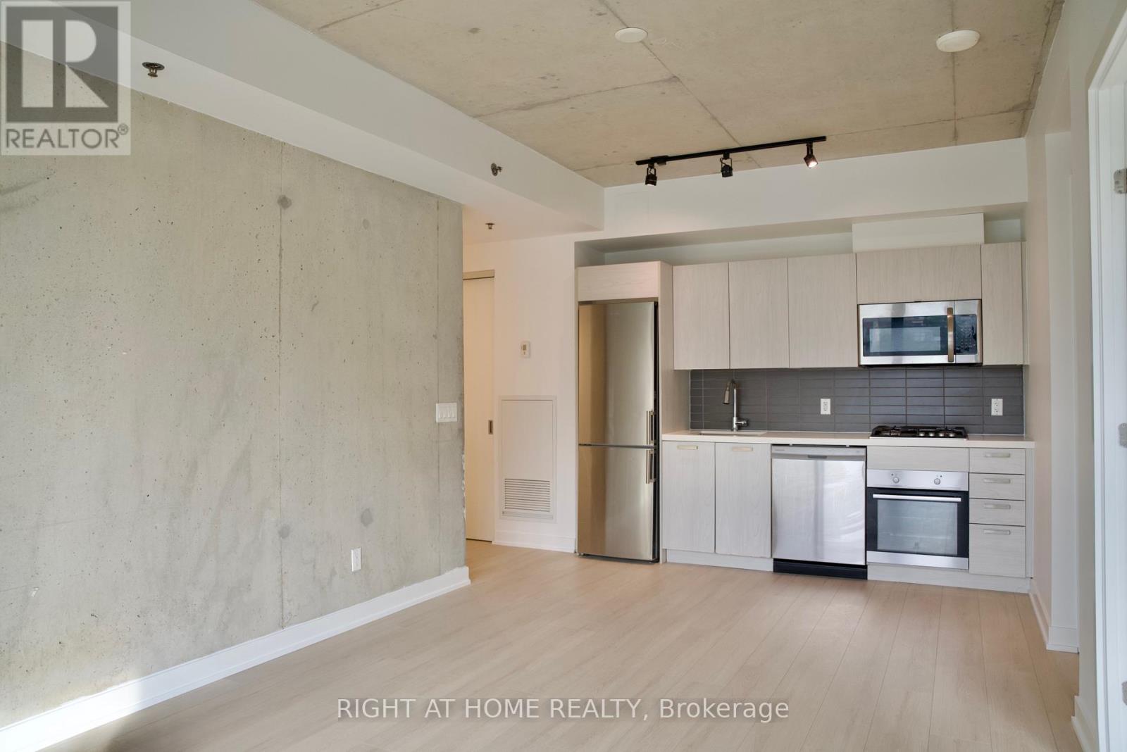 #310 203 CATHERINE STREET - 7