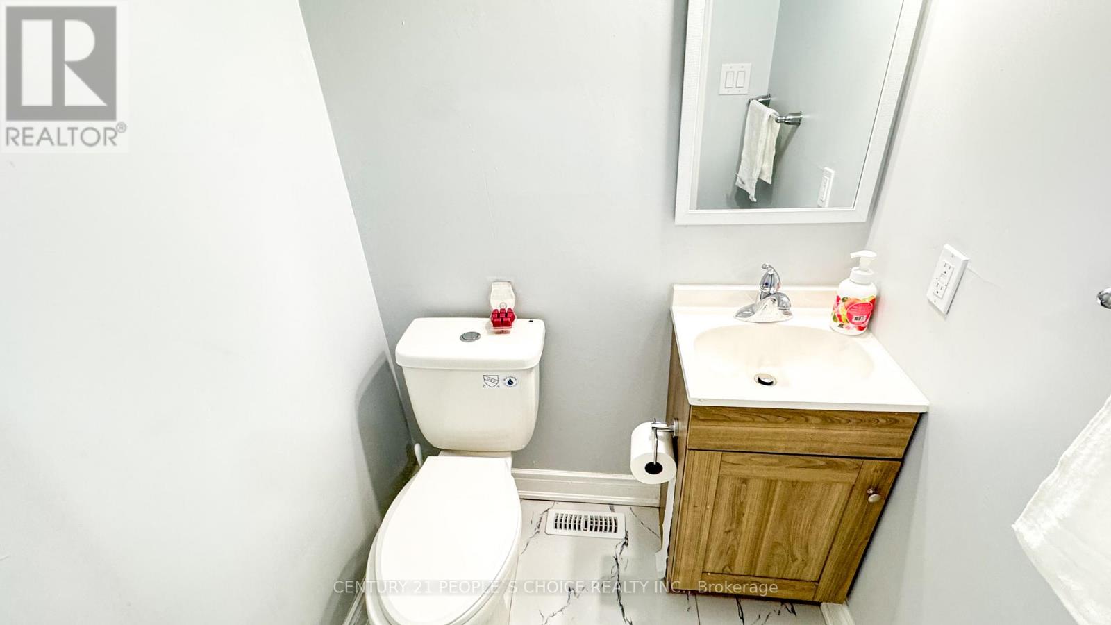 7 DALRAITH CRESCENT - 8