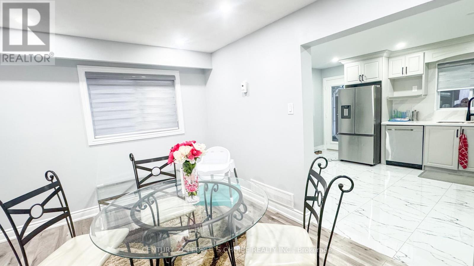 7 DALRAITH CRESCENT - 12