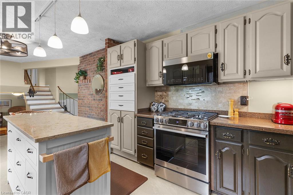 2733 RHINELAND Road - Image 28