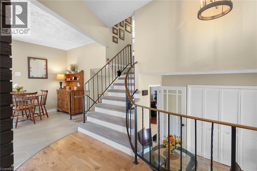 2733 RHINELAND Road - 30