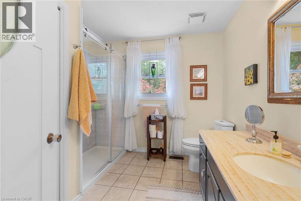 2733 RHINELAND Road - Image 37