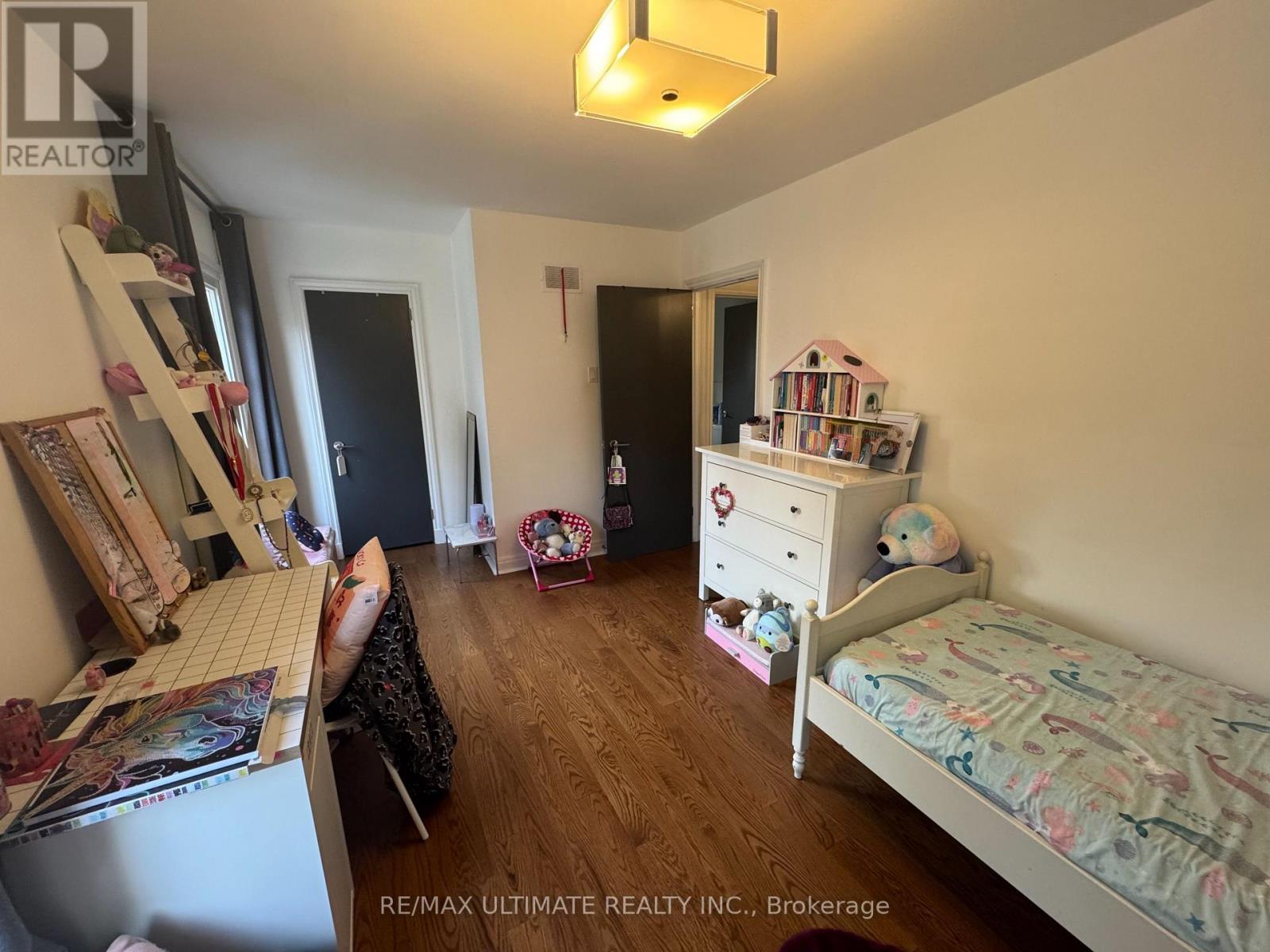 10 NOEL AVENUE - Image 18