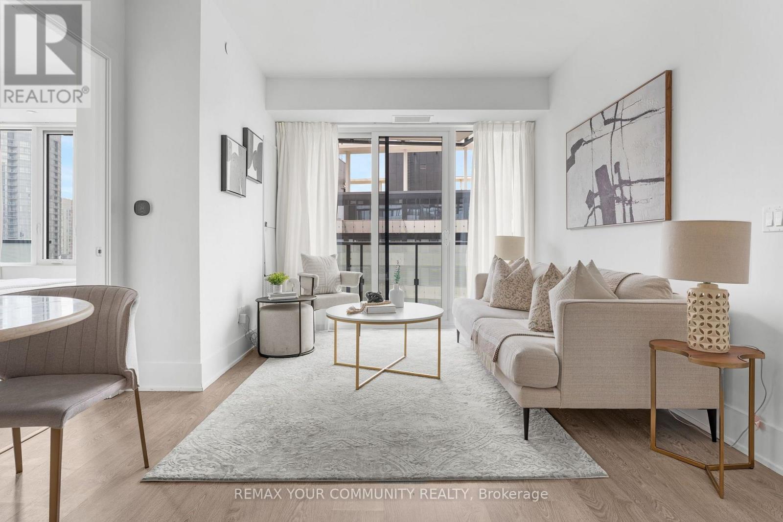 #2015 470 FRONT STREET - 15
