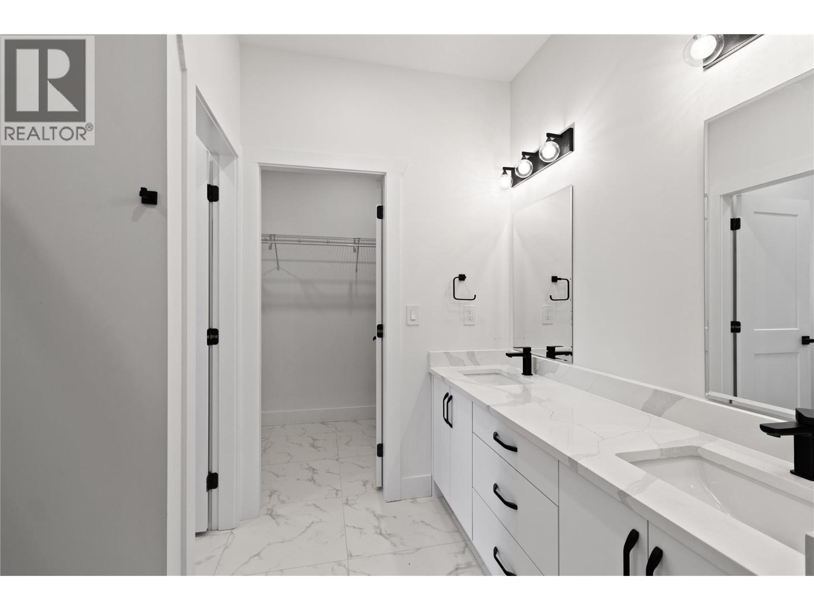 7670 Mountain Drive - 20