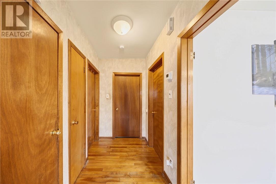 75 Regent Street - 13