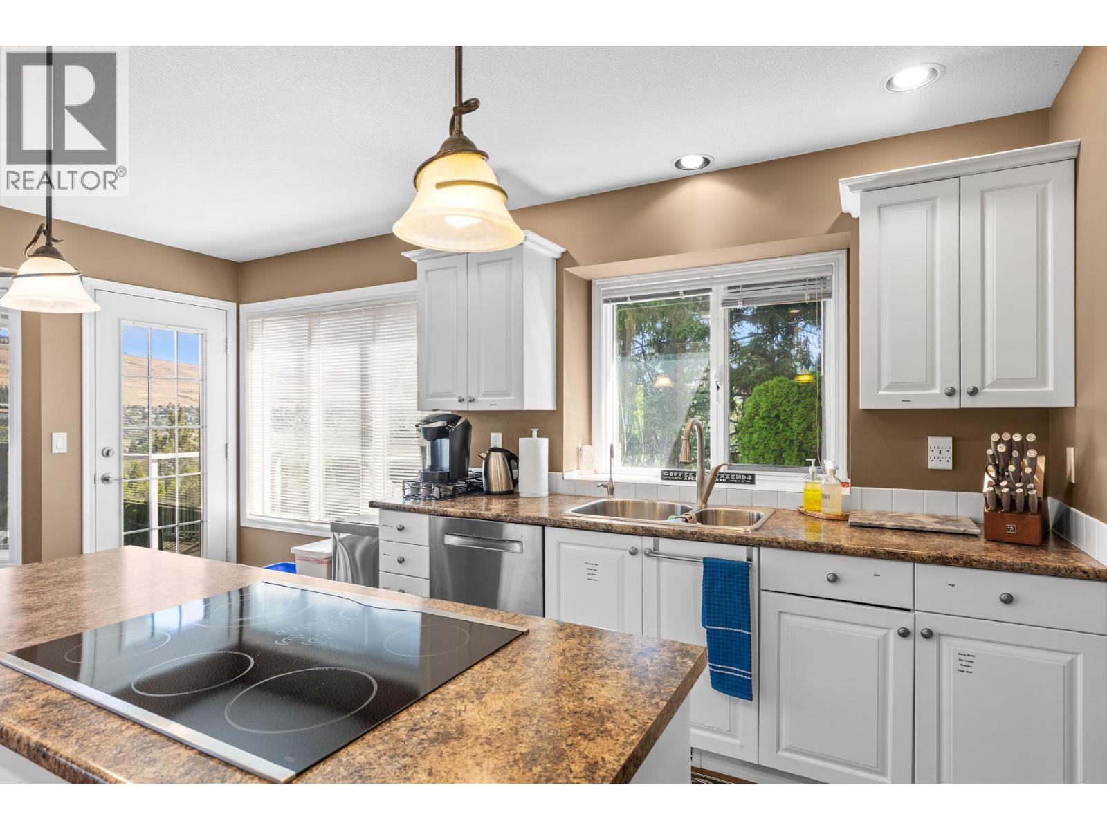 11523 Pretty Road - 13