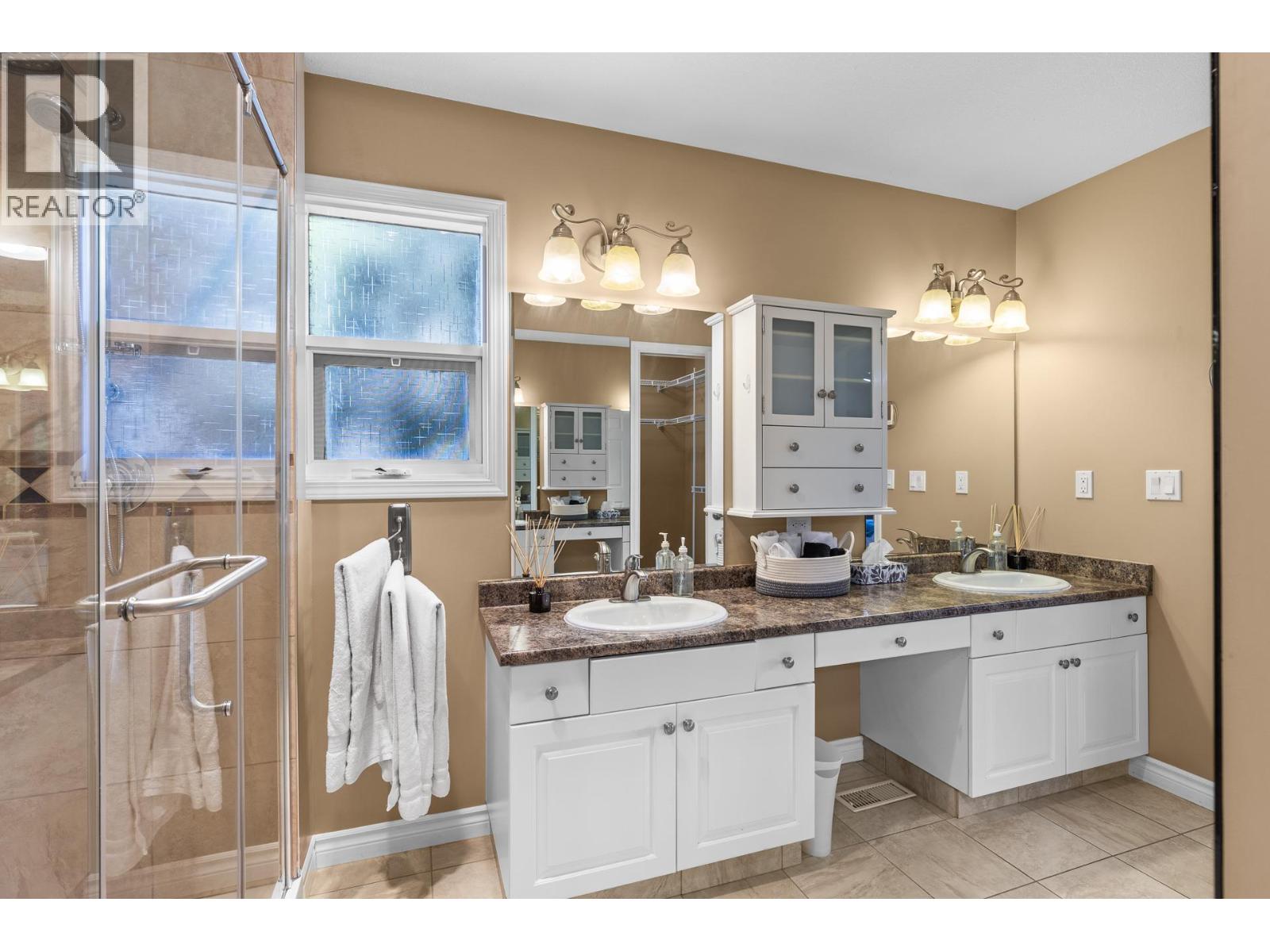 11523 Pretty Road - 32