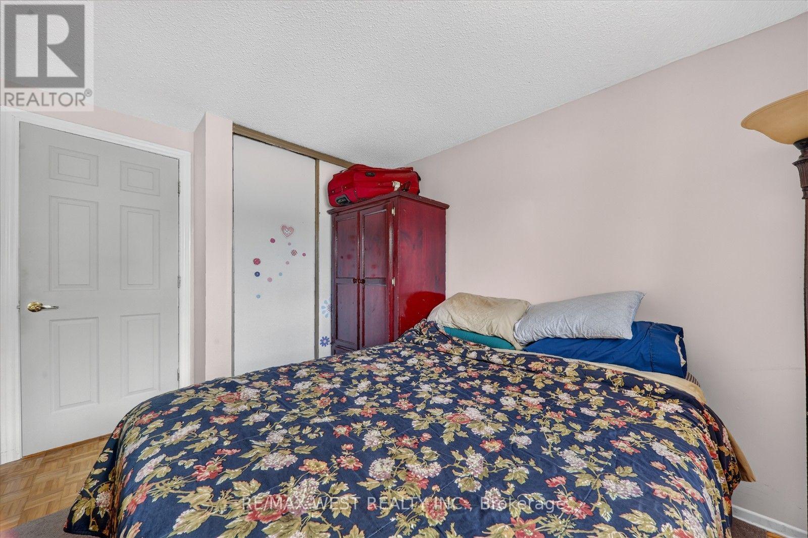 66 BUSHWOOD COURT - 20