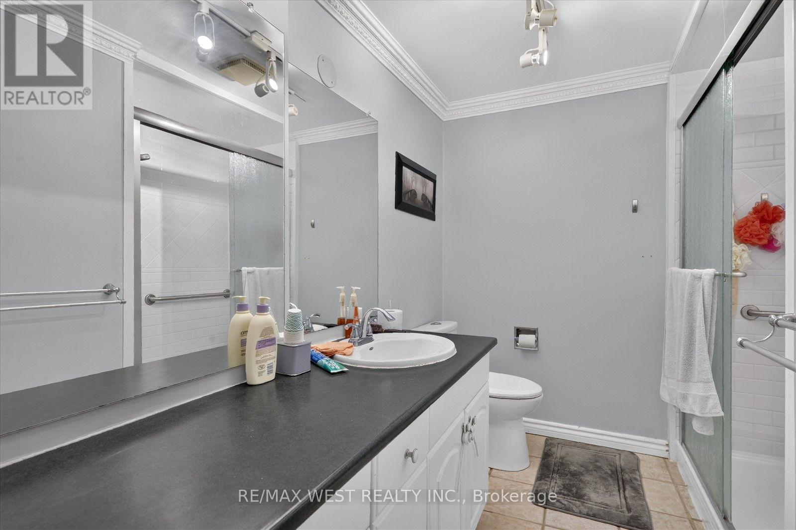 66 BUSHWOOD COURT - 25