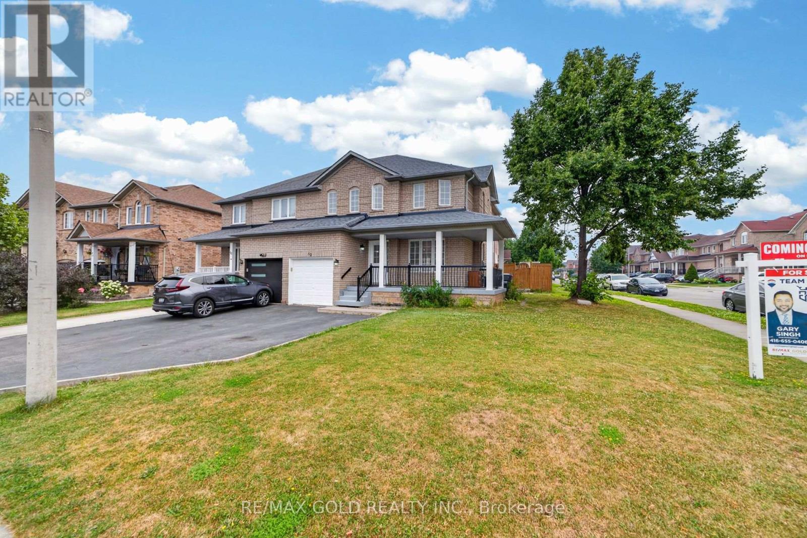 52 JUNCTION CRESCENT - 7