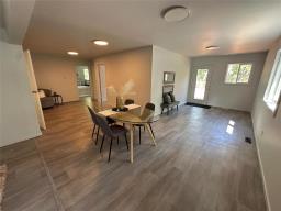 Bedroom - 112082 Pth 59 Highway, Hillside Beach, MB R0E0E0 Photo 9
