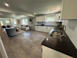 112082 Pth 59 Highway, Hillside Beach, MB R0E0E0 Photo 11