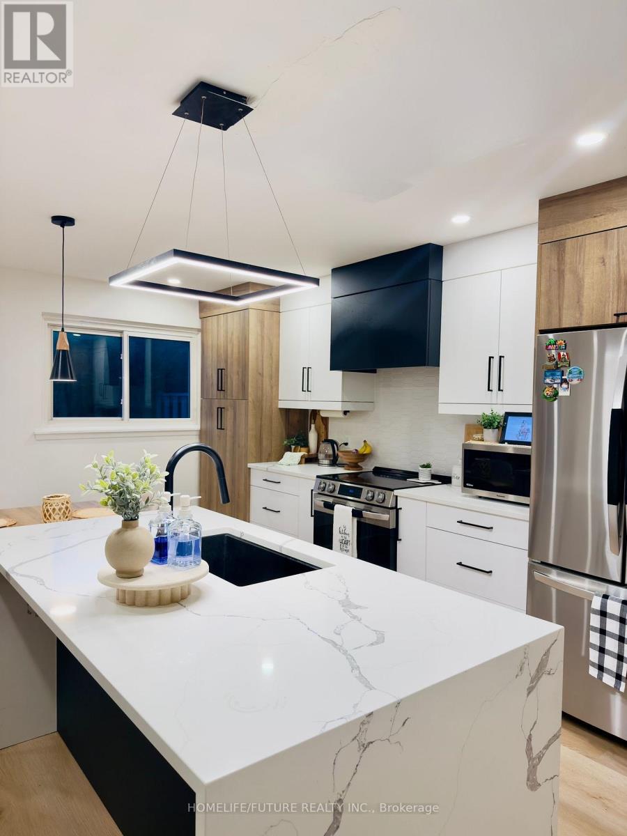 #51 51 PAULANDER DRIVE - 2