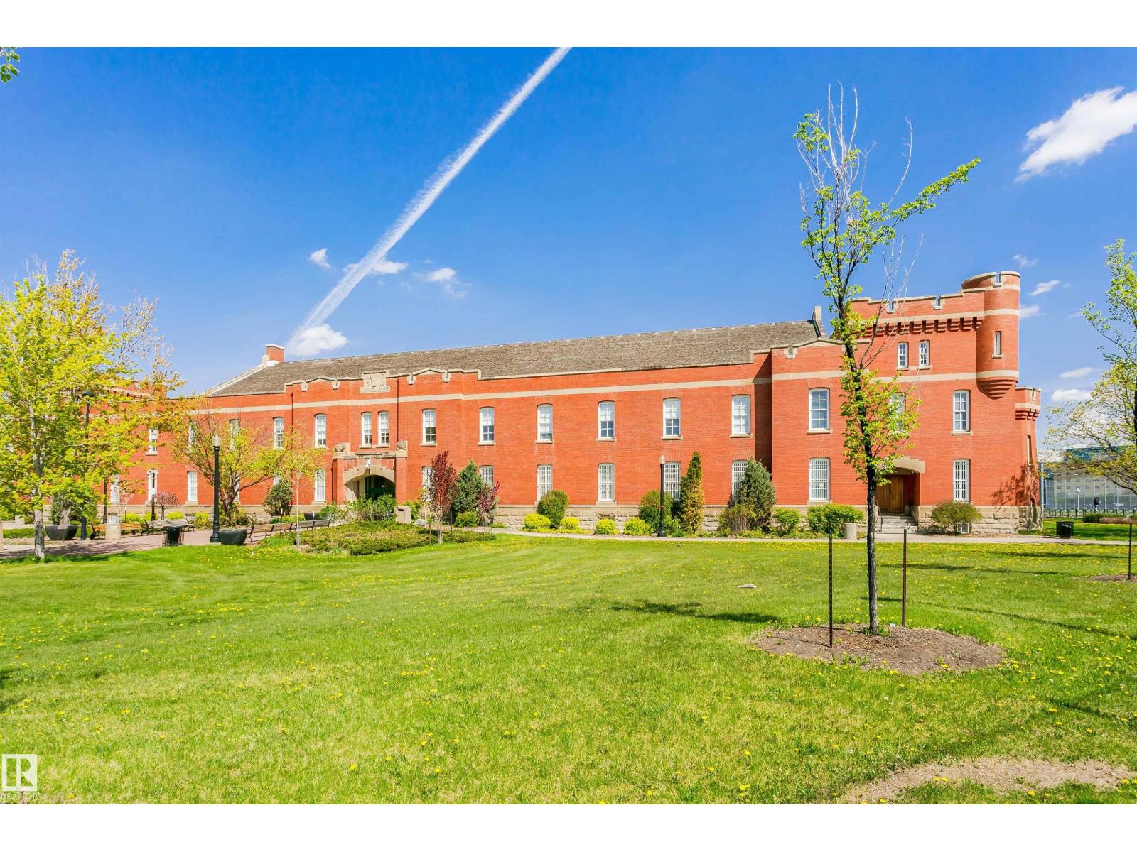 #134 10909 106 ST NW - 55