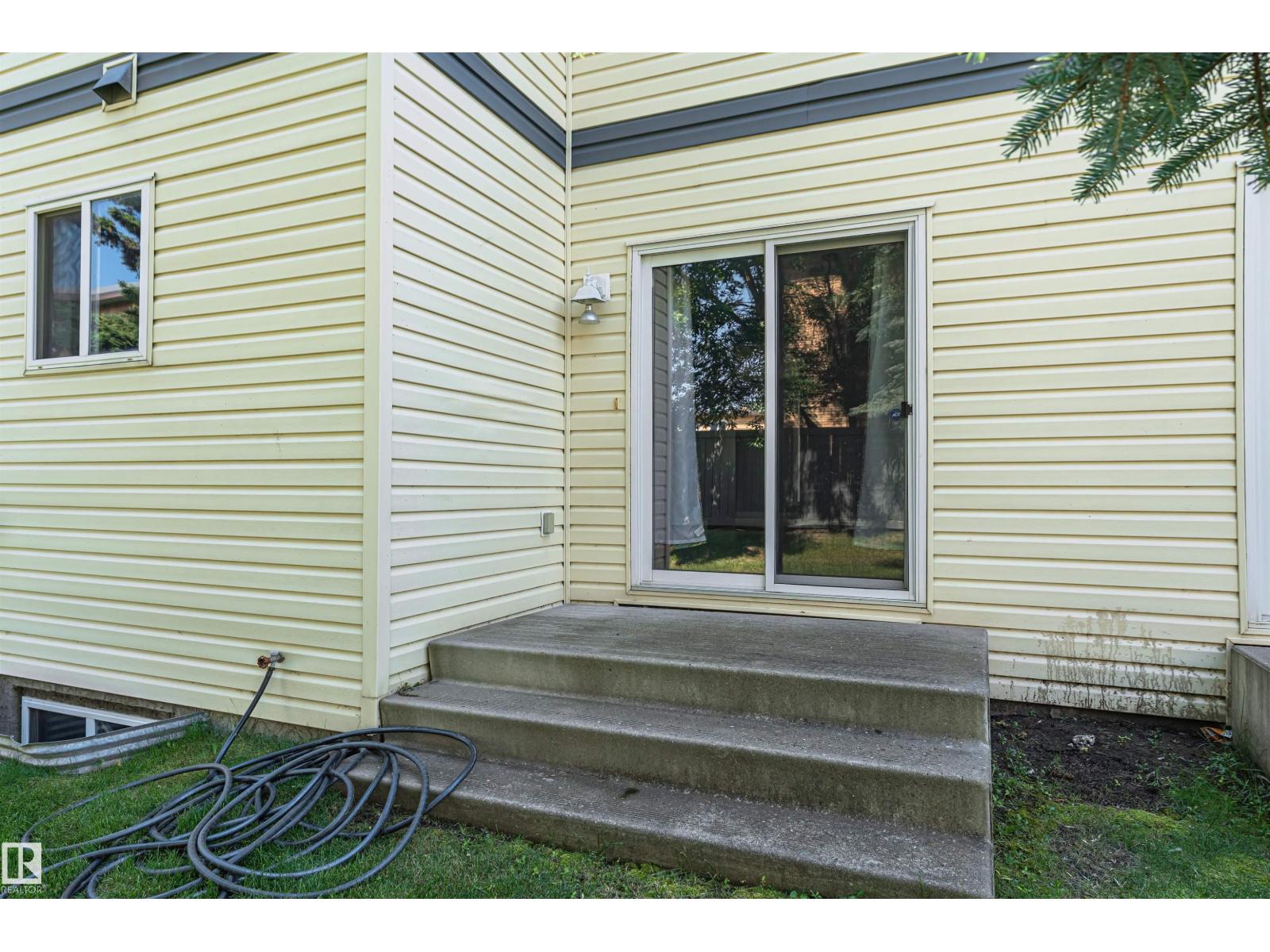 #134 10909 106 ST NW - 46