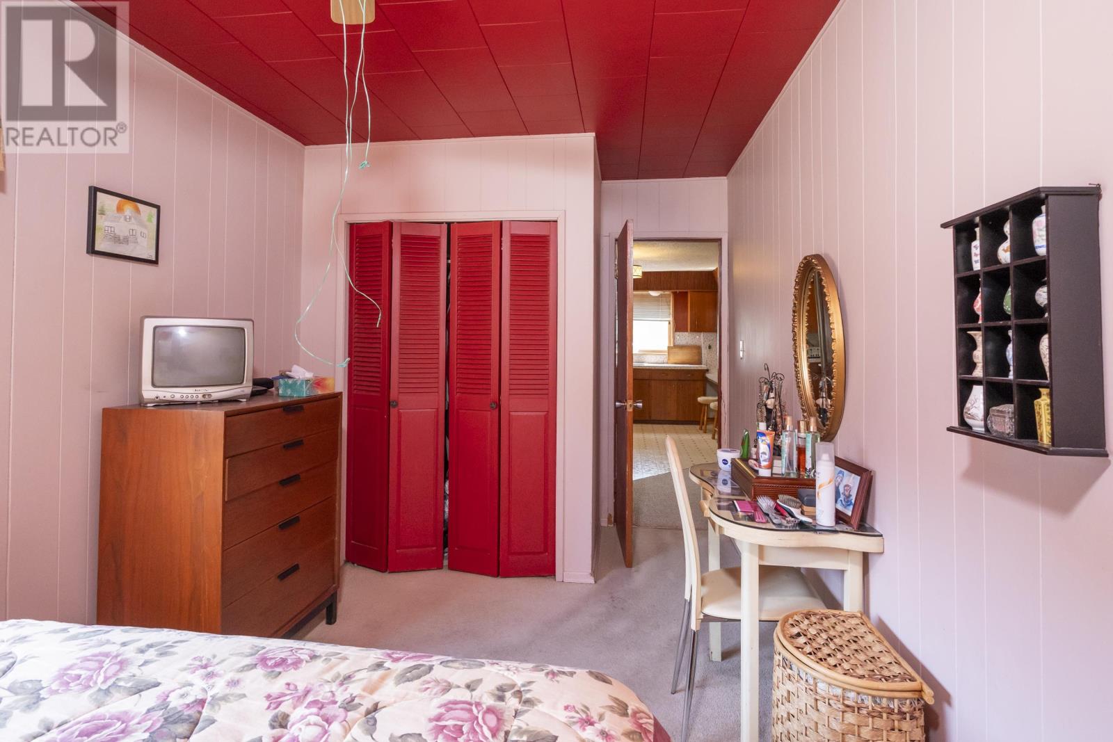 190 Lydia AVE - 23