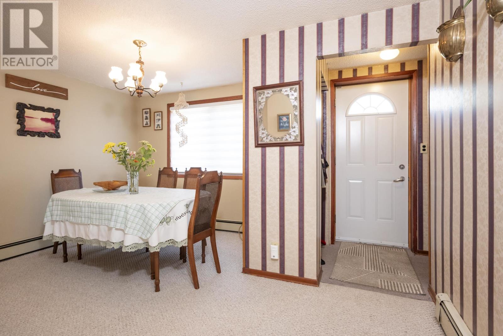 190 Lydia AVE - 4