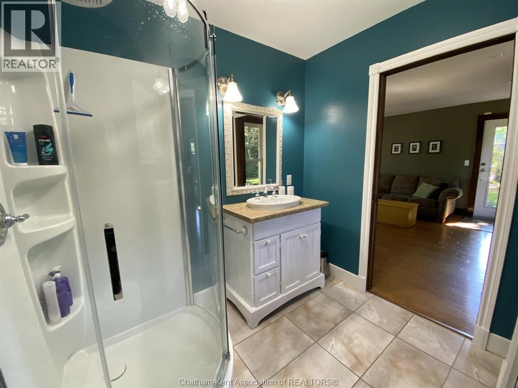 10517 Longwoods ROAD - 37