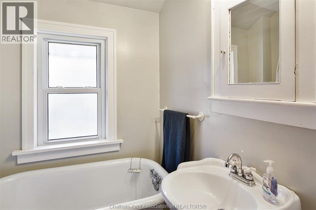 10517 Longwoods ROAD - 48