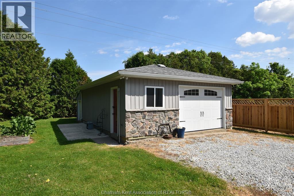 10517 Longwoods ROAD - 5
