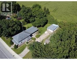 3pc Bathroom - 10517 Longwoods Road, Chatham Township, ON N7M5J7 Photo 11