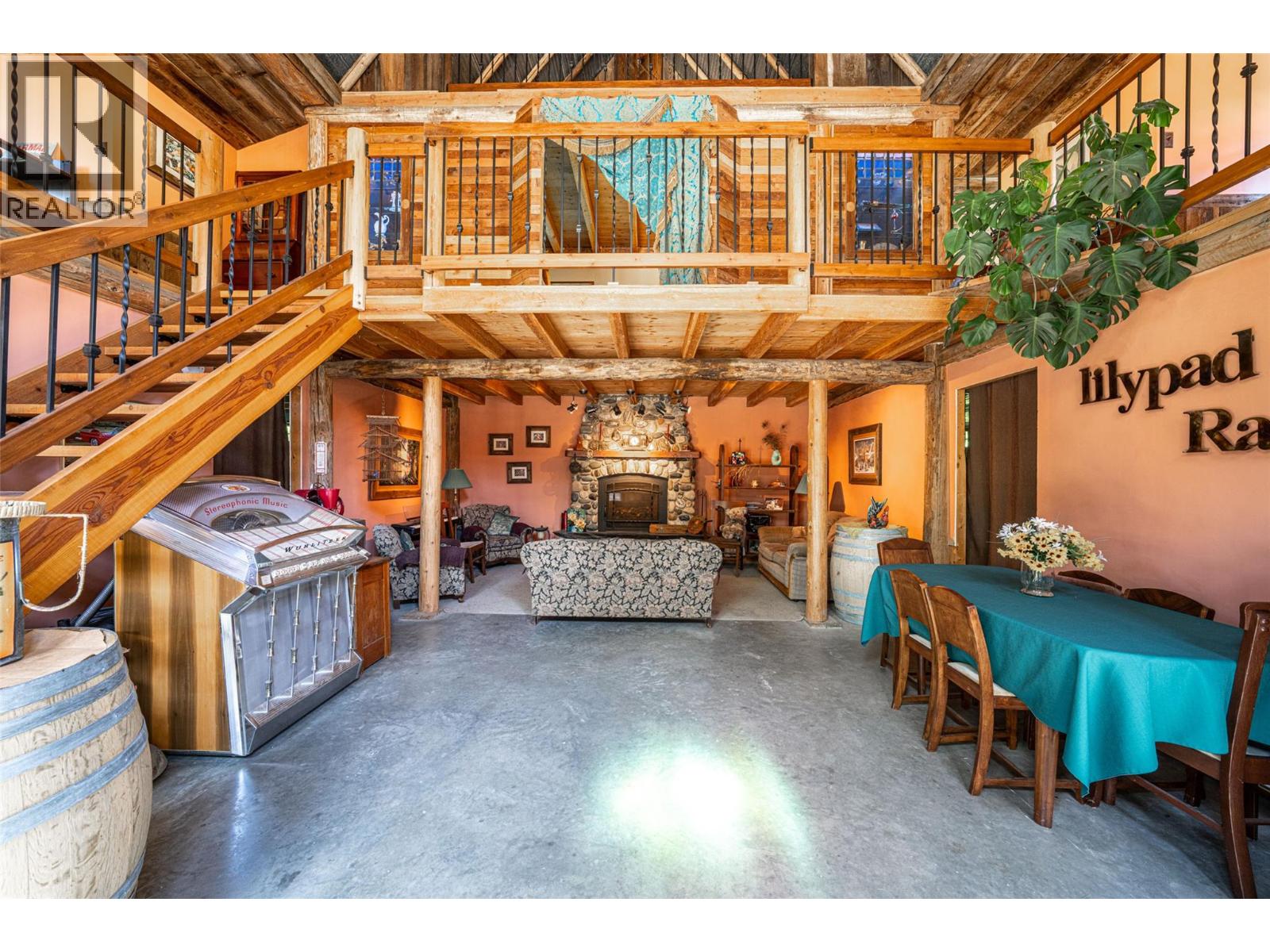 749 Enderby - Grindrod Road - 53