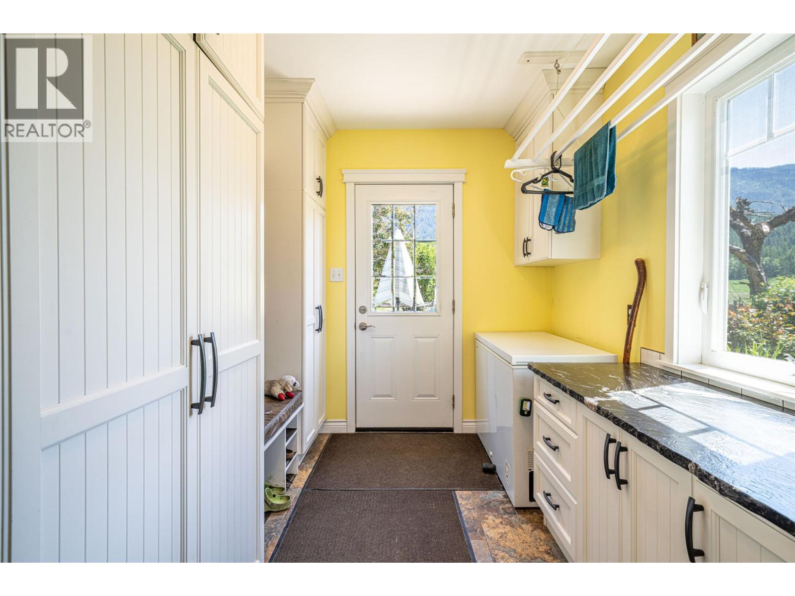 749 Enderby - Grindrod Road - 29