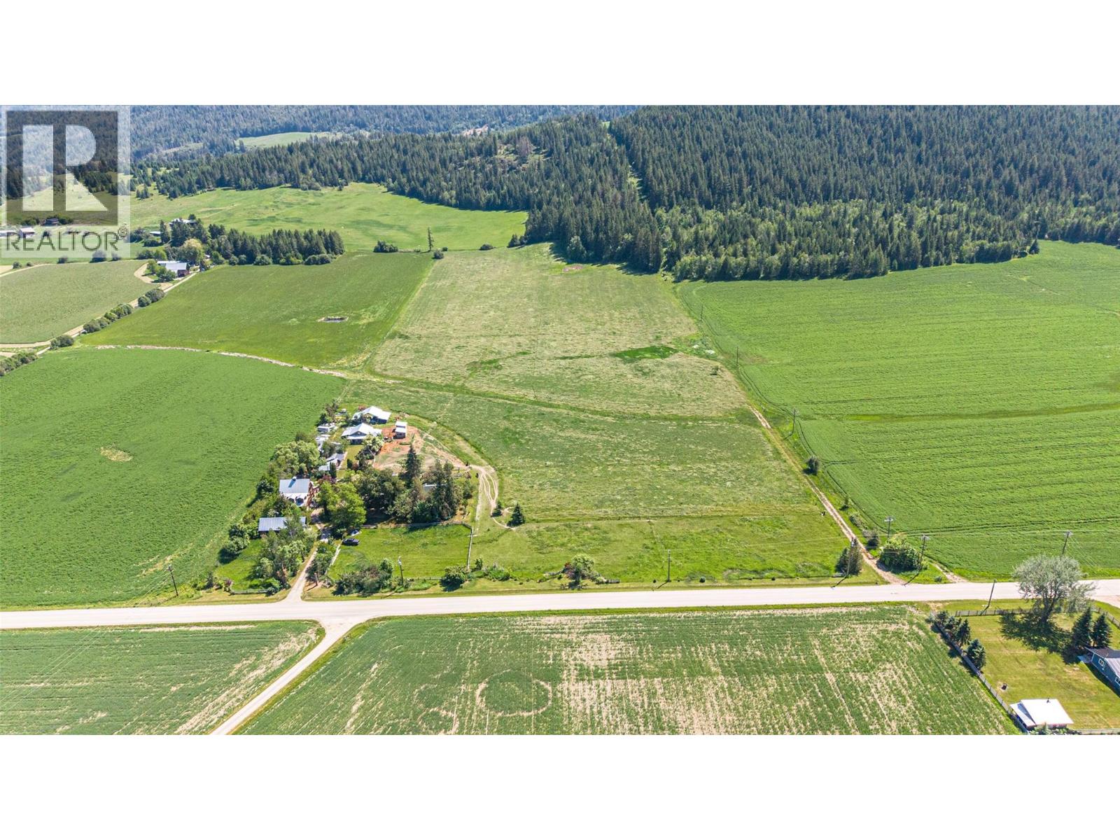 749 Enderby - Grindrod Road - 97