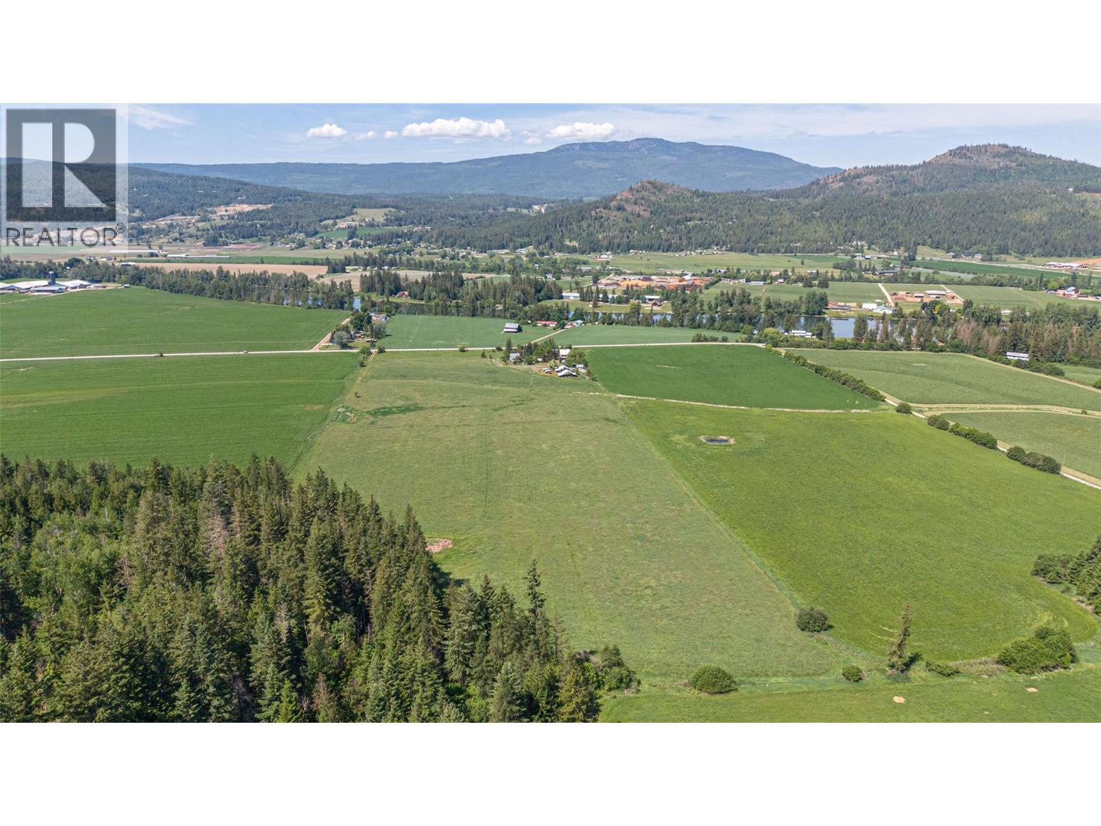 749 Enderby - Grindrod Road - 99