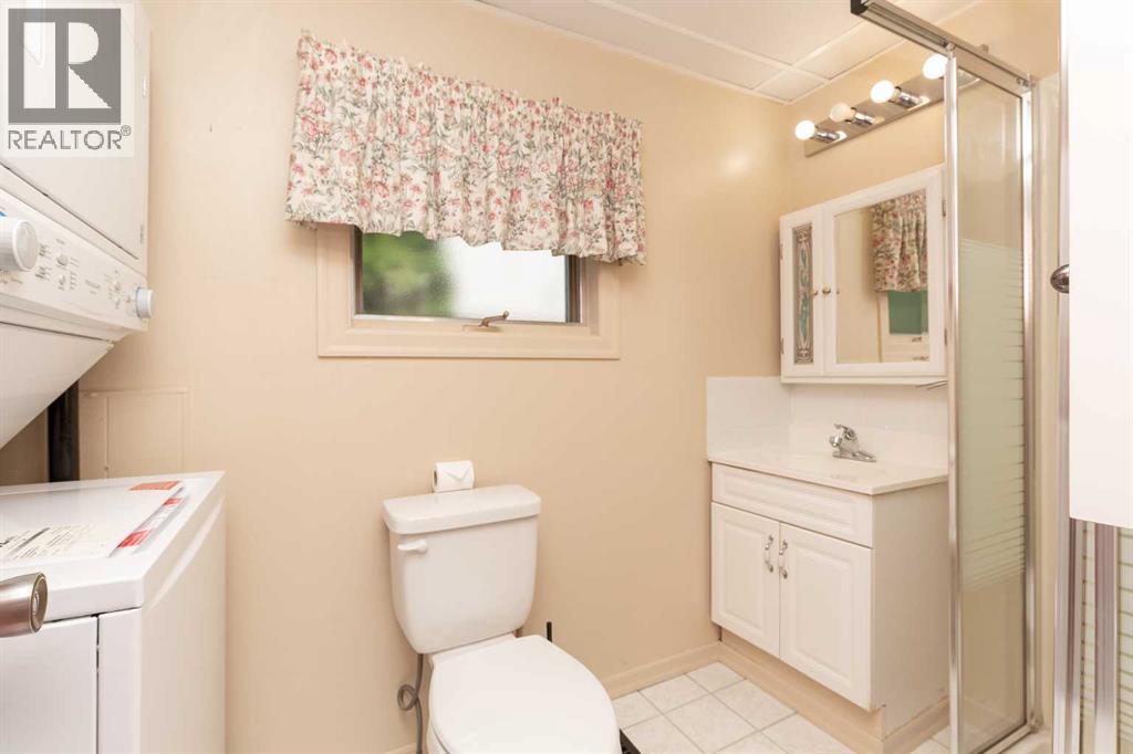 1238 7 Avenue S - 15