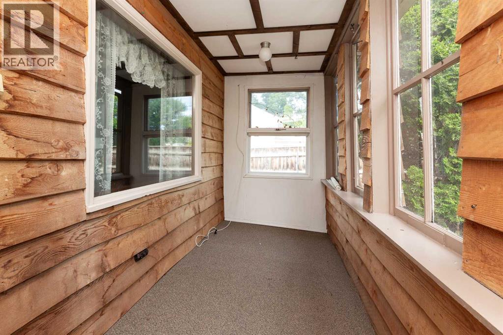 1238 7 Avenue S - 3