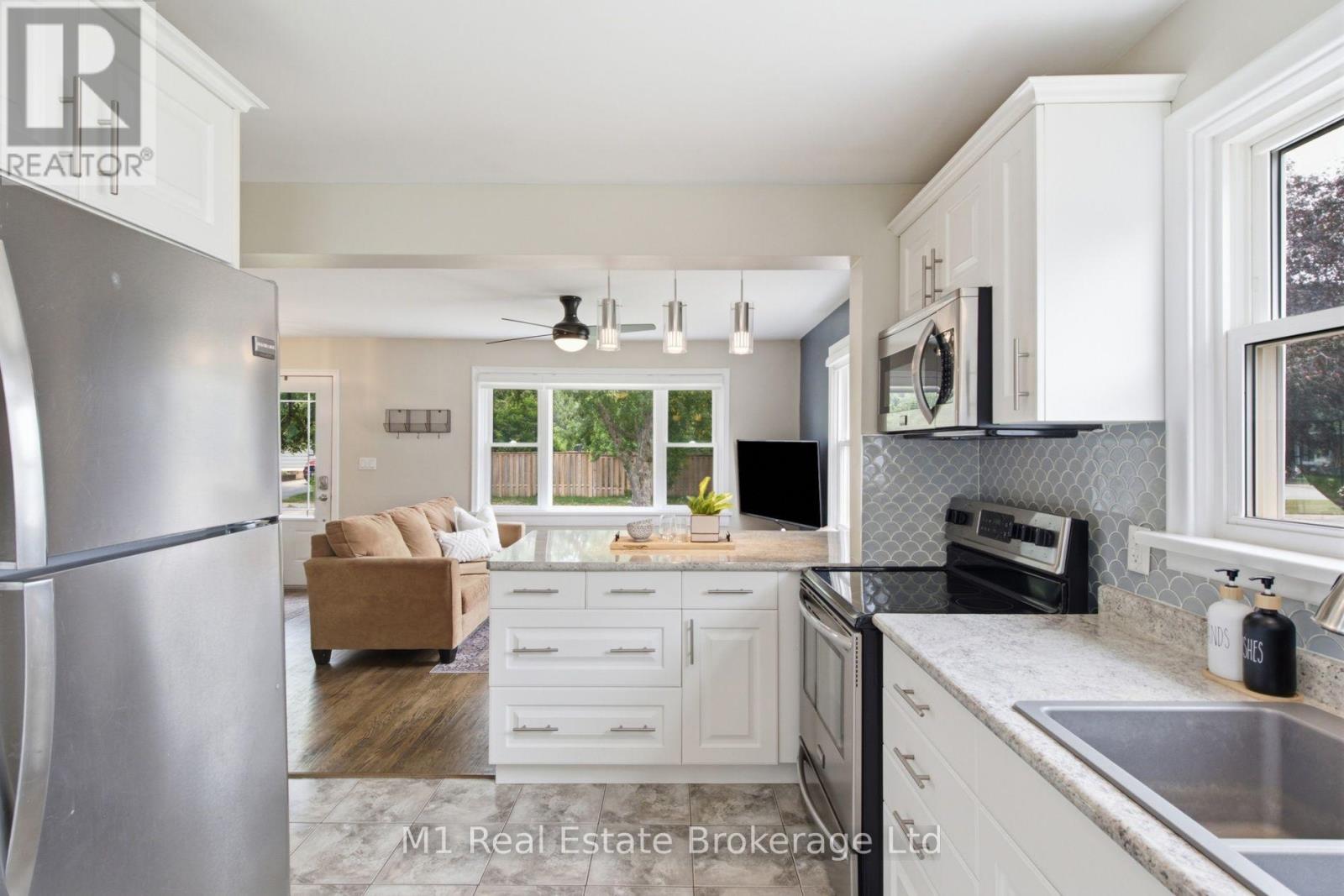 625 WOODSIDE STREET - Image 12
